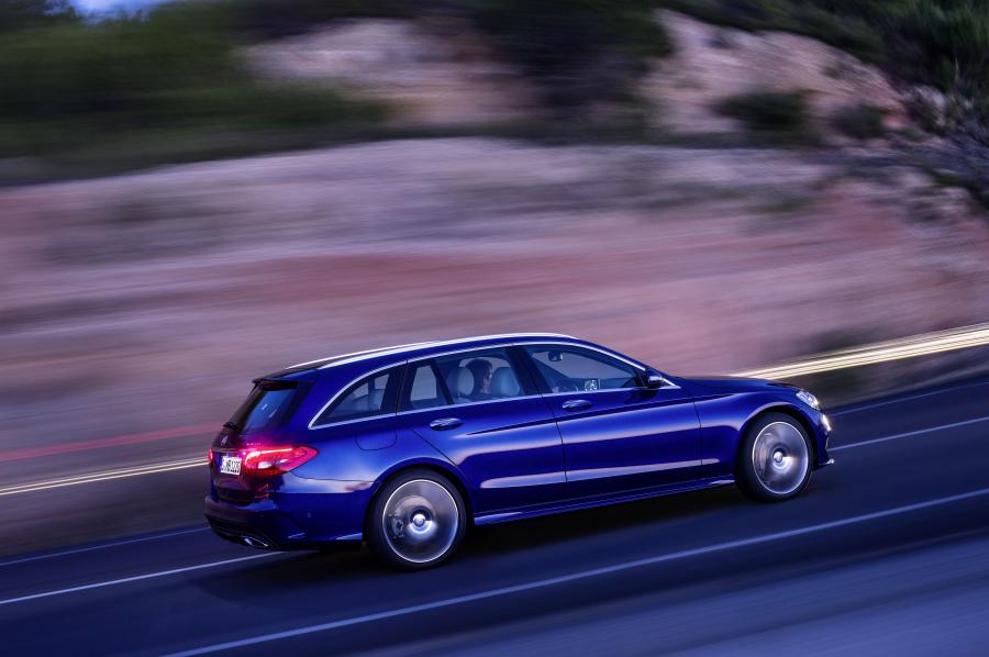  Mercedes-Benz C250 AMG Line Estate 2014 года  (фото 11 из 35)